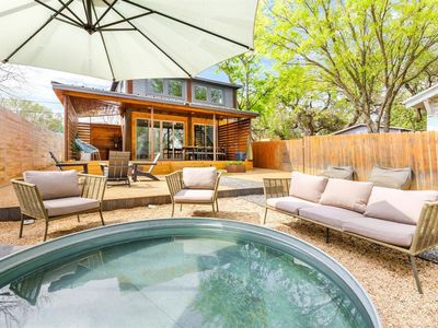 207 Lessin Ln, Austin, TX, 78704