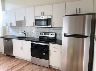 1236 S Broad St #63D2D352E, Philadelphia, PA 19146