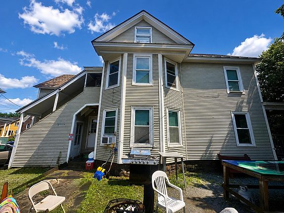 2nd image of 100 Buell Street