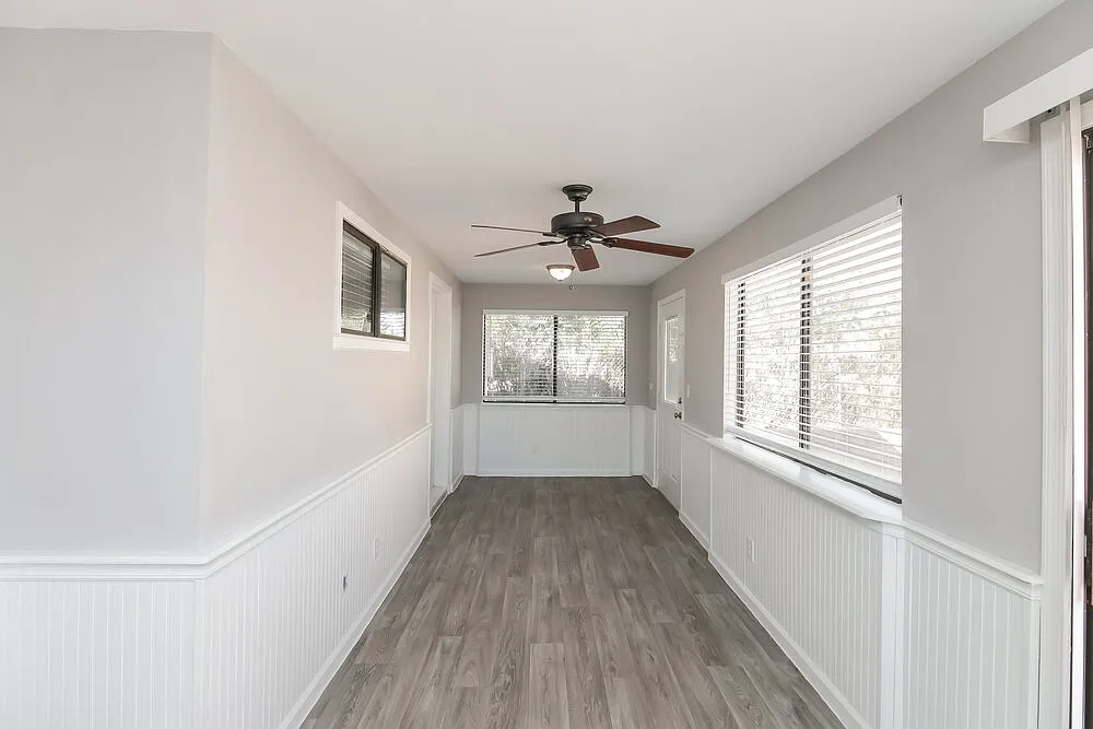 2 bed, 2.0 bath, 2207 sqft, $2,525 — Photo 2