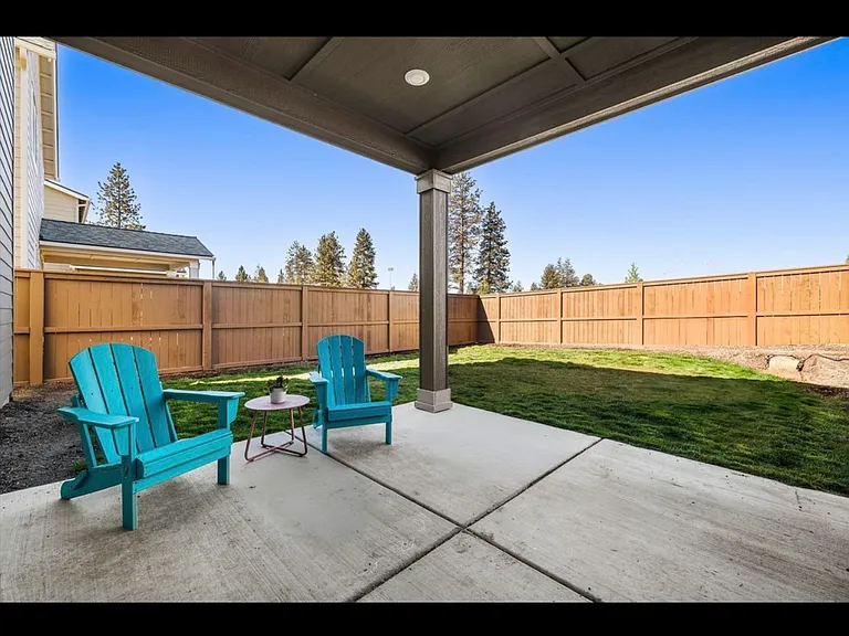Patio/backyard