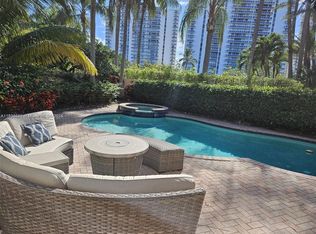 3772 NE 207th Ter, Aventura, FL 33180