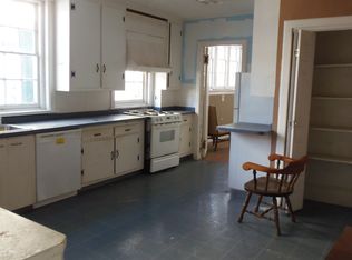 25 Fisher Pl, Trenton, NJ