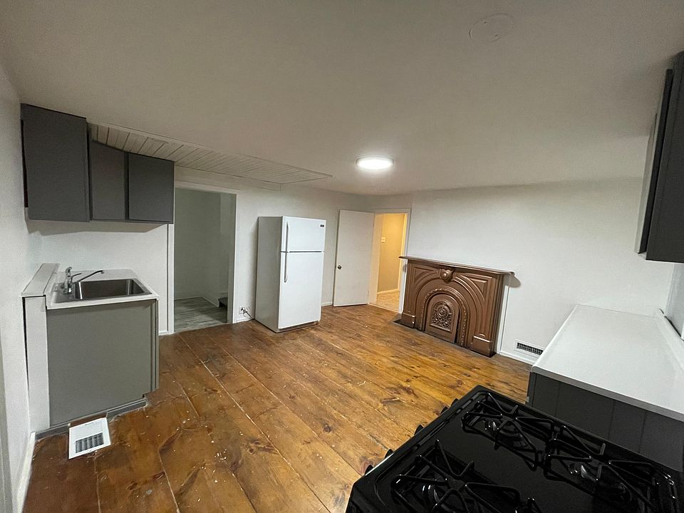 1st image of 45 2nd St Floor 1