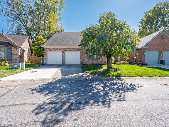 2nd image of 3419 Hickory Ln E