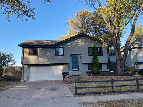 736 W Joel St Photo 1