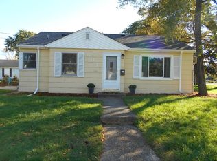 601 67th St E, Richfield, MN 55423