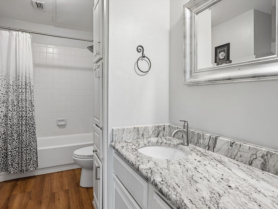 2nd image of 14277 Preston Rd APT 1028