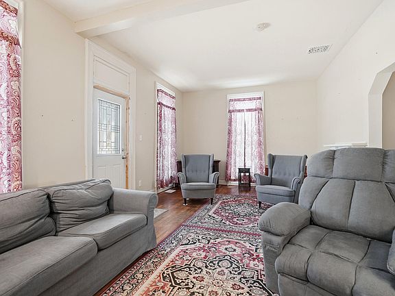 3rd image of 30 W Xenia St
