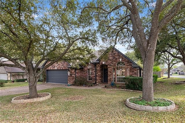 1st image of 6111 Ginita Ln