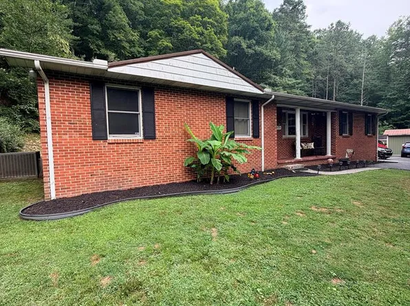 9124 Rockcastle Rd, Louisa, KY 41230