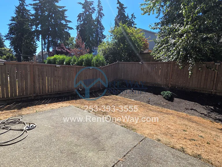 10518 191st Street Ct E — Photo 24