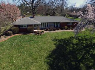 14 Westgate Dr, Swansea, IL 62226