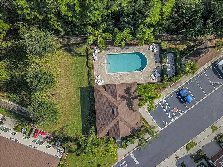 1029 Laurel Ridge Ln — Photo 18