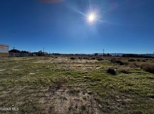 Spearman Ave, Lancaster, CA 93534