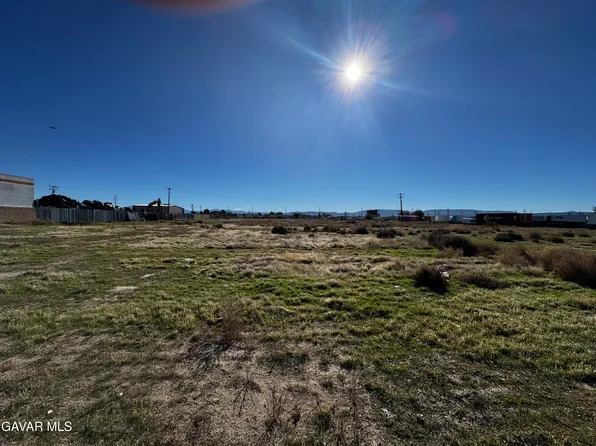 Spearman Ave, Lancaster, CA 93534
