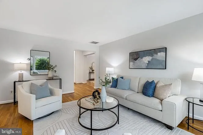 6222 Beachway Dr — Photo 10