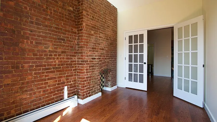 Rented by Nooklyn NYC LLC | media 12