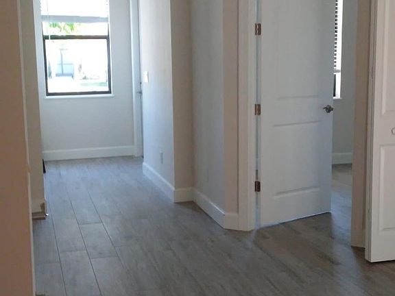 4th image of 173 Pennfield St #173