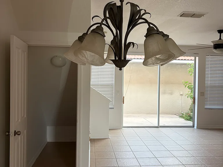 3148 Riachuelo Ln — Photo 5