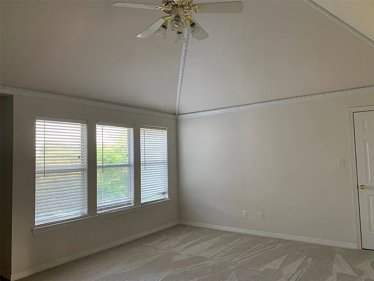 17906 Old Preston Ct — Photo 30
