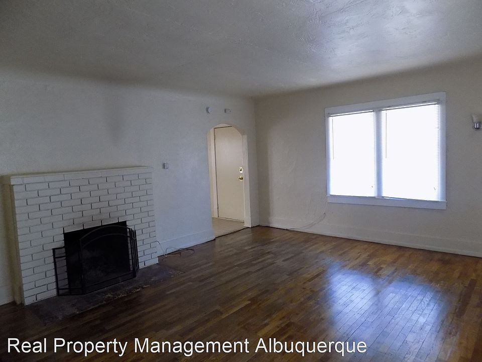 1st image of 313 Columbia Dr SE #6439971