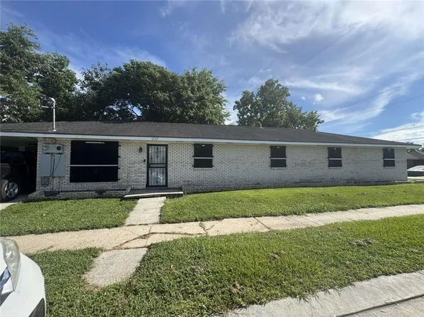 4777 Bonita Dr, New Orleans, LA 70126