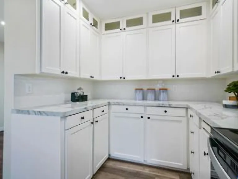 510 S 7th St — Photo 16