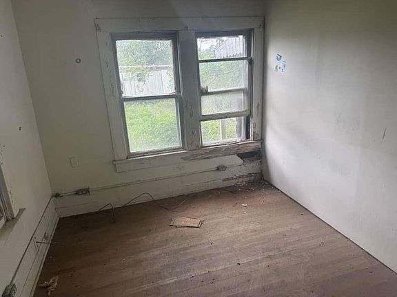 5th image of 17308 Fm 1488 Rd