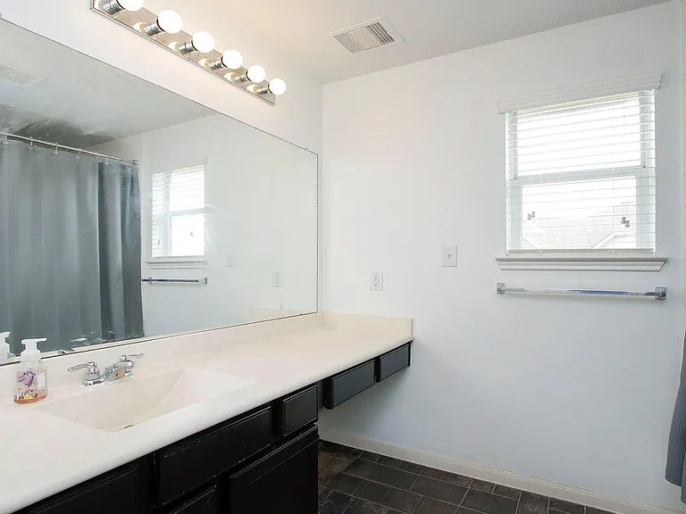 10516 Primo Pl — Photo 18
