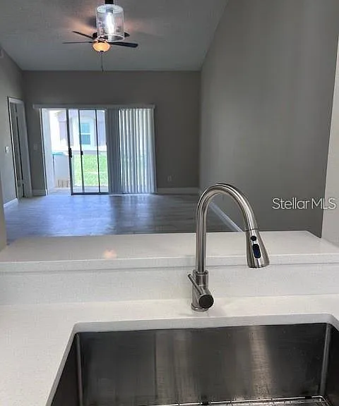 1225 Garden Isle Ct — Photo 10