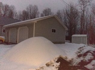 46394 Pilgrim Rd, Houghton, MI 49931