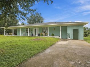 4527 Redcoat Dr, Zephyrhills, FL 33543