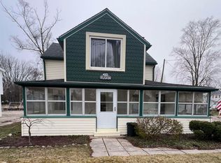 410 Ruskin Ave, Algonac, MI 48001