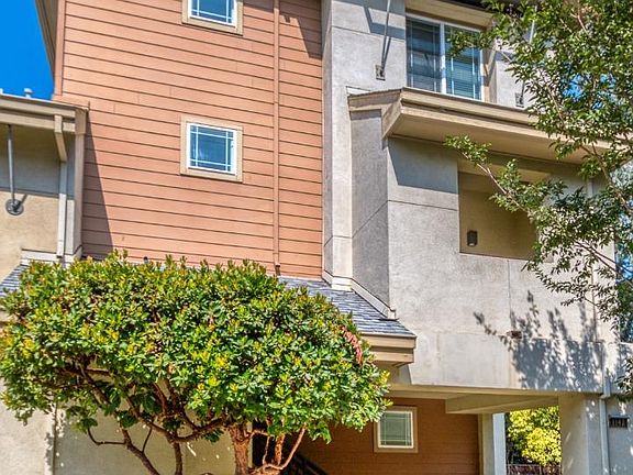 2nd image of 1142 Stanislaus Ln