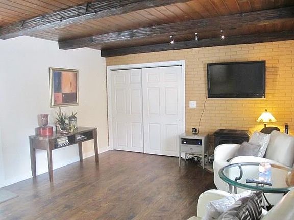 5th image of 112 Stella Dr