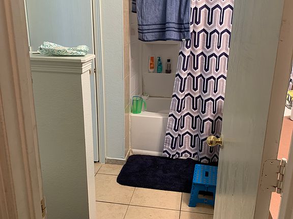 3rd image of 17838 Bullis Gap Dr