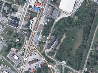 Spring St, Tazewell, TN 37879