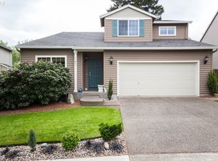 147 NE Woodsong St, Hillsboro, OR 97124