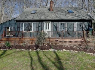 55 Estelle Dr, South Kingstown, RI 02892