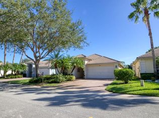 5683 Fountains Dr S, Lake Worth, FL 33467