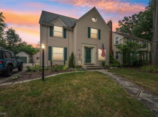 338 Stanford Ave, Elyria, OH 44035