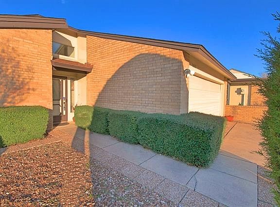 4th image of 5026 Elms Ct