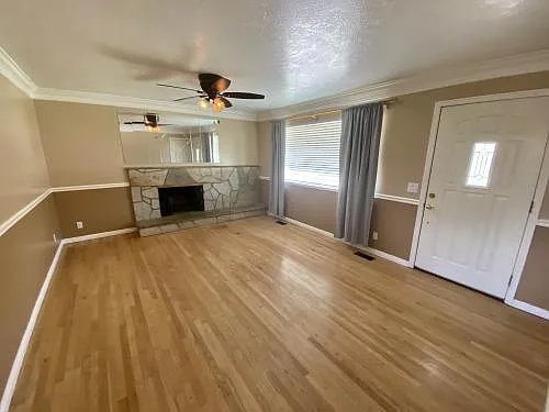 5 bed, 2106 sqft, $2,750 — Photo 4