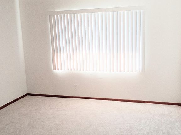 3rd image of 16821 Yukon Ave #7