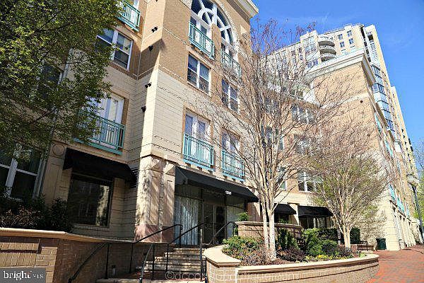 1st image of 12000 Market St APT 172