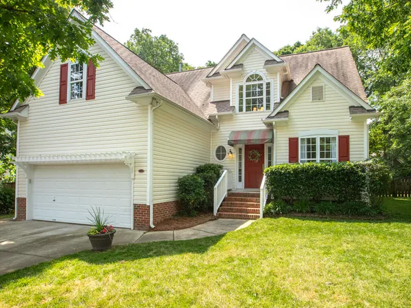 6409 Nowell Pointe Dr, Raleigh, NC 27607