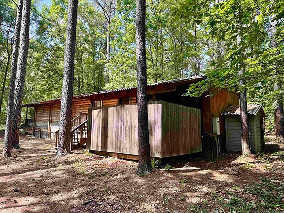 3rd image of 357 Belle Terre Dr