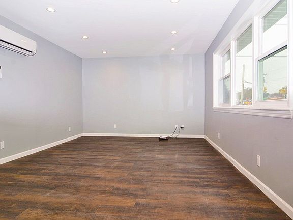 3rd image of 119-06 Guy R Brewer Blvd #1
