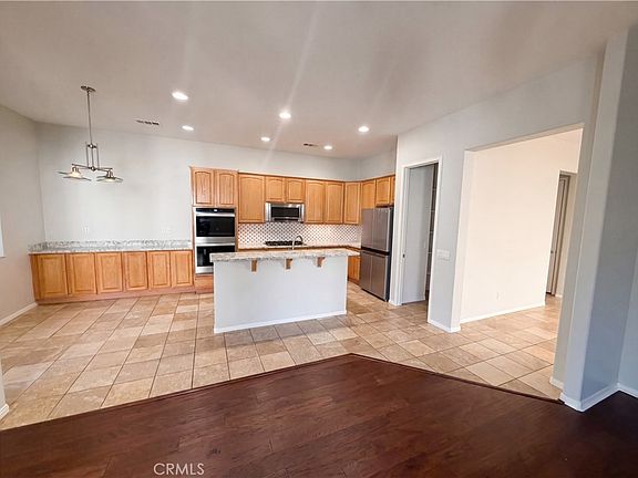 2nd image of 738 Flower St